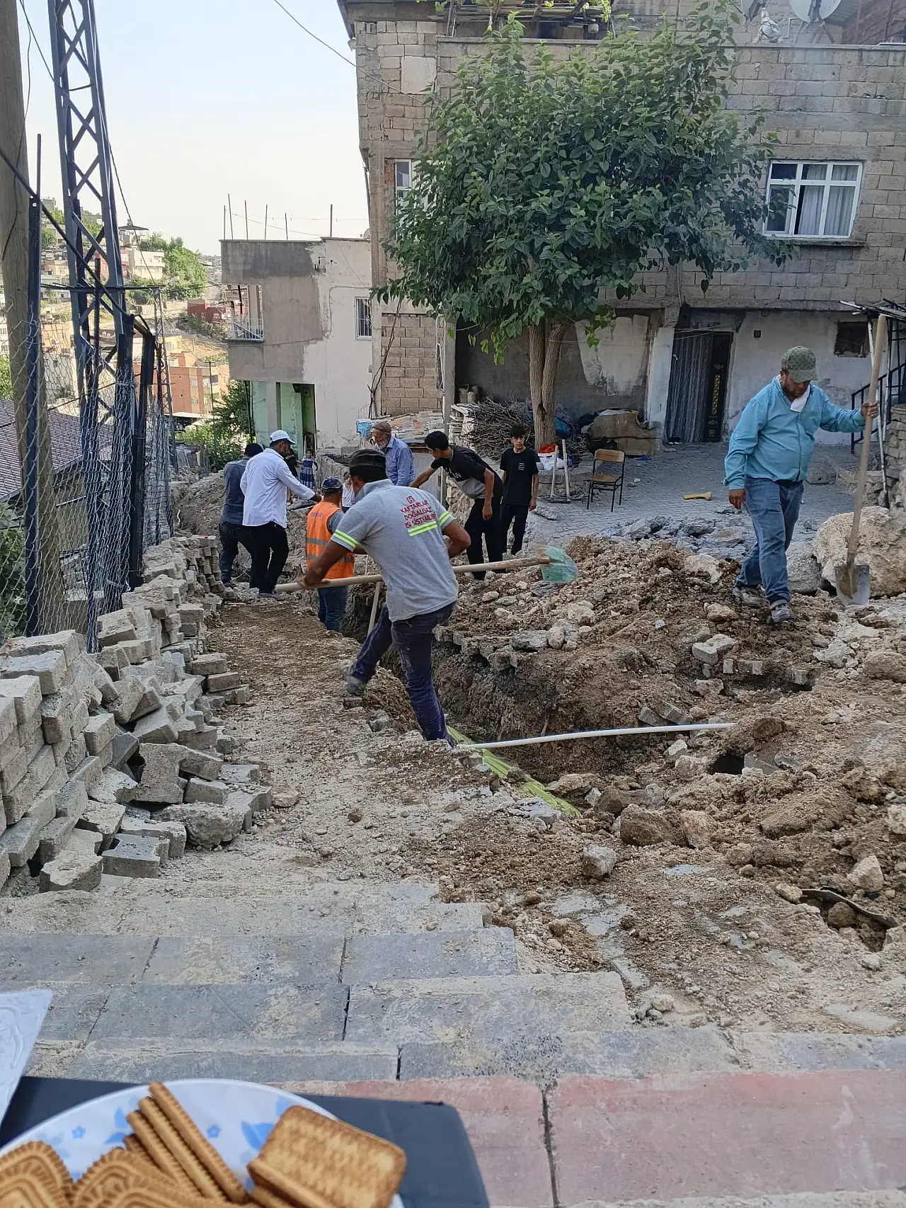 Siirt'te 34 Yıllık Sorun Tarih Oldu! Alan Mahallesi'nde Çifte Müjde