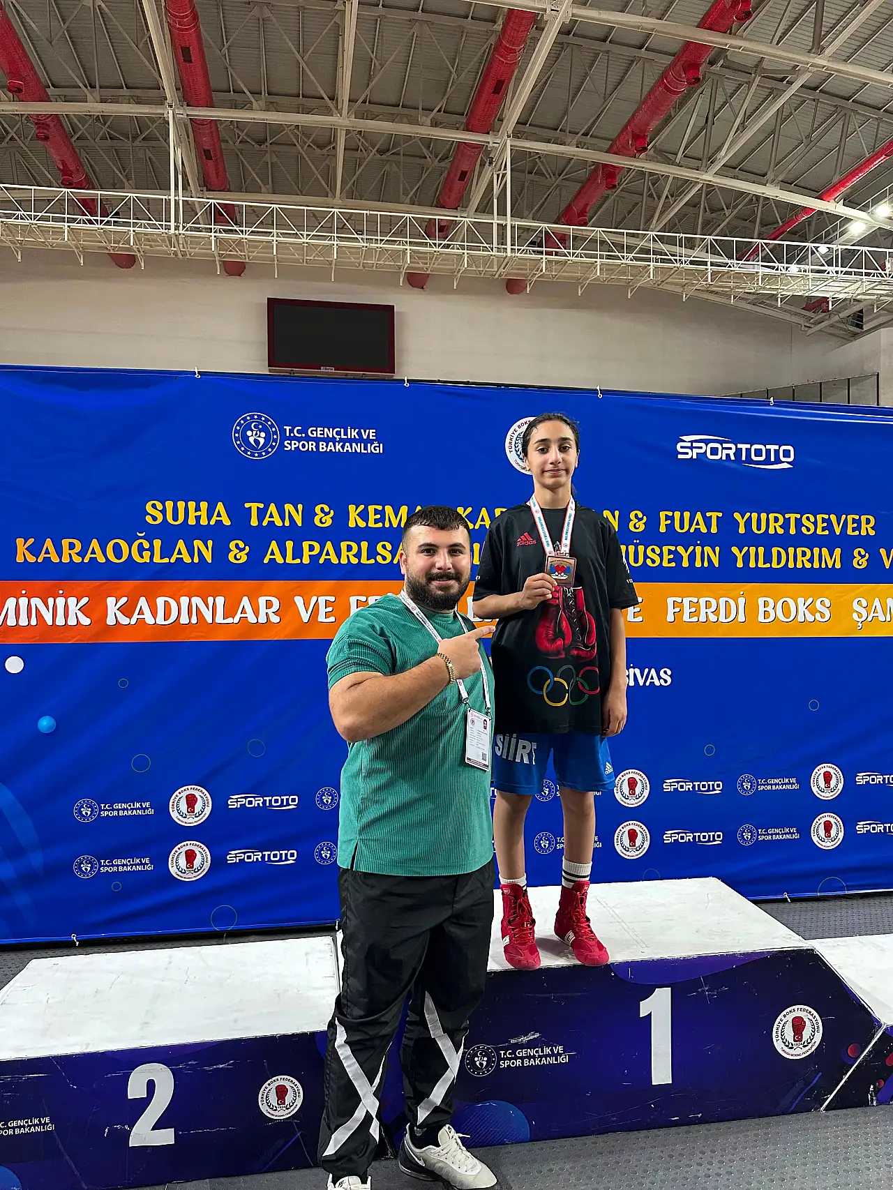 Siirtli Boksör Ebru Güneş Türkiye Şampiyonu Oldu