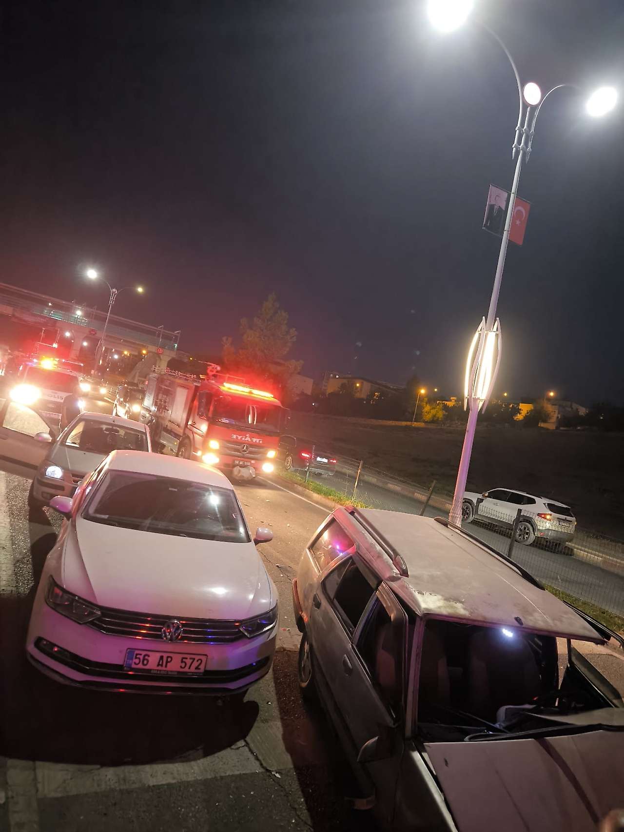 Siirt'te Zincirleme Trafik Kazası: 2 Yaralı