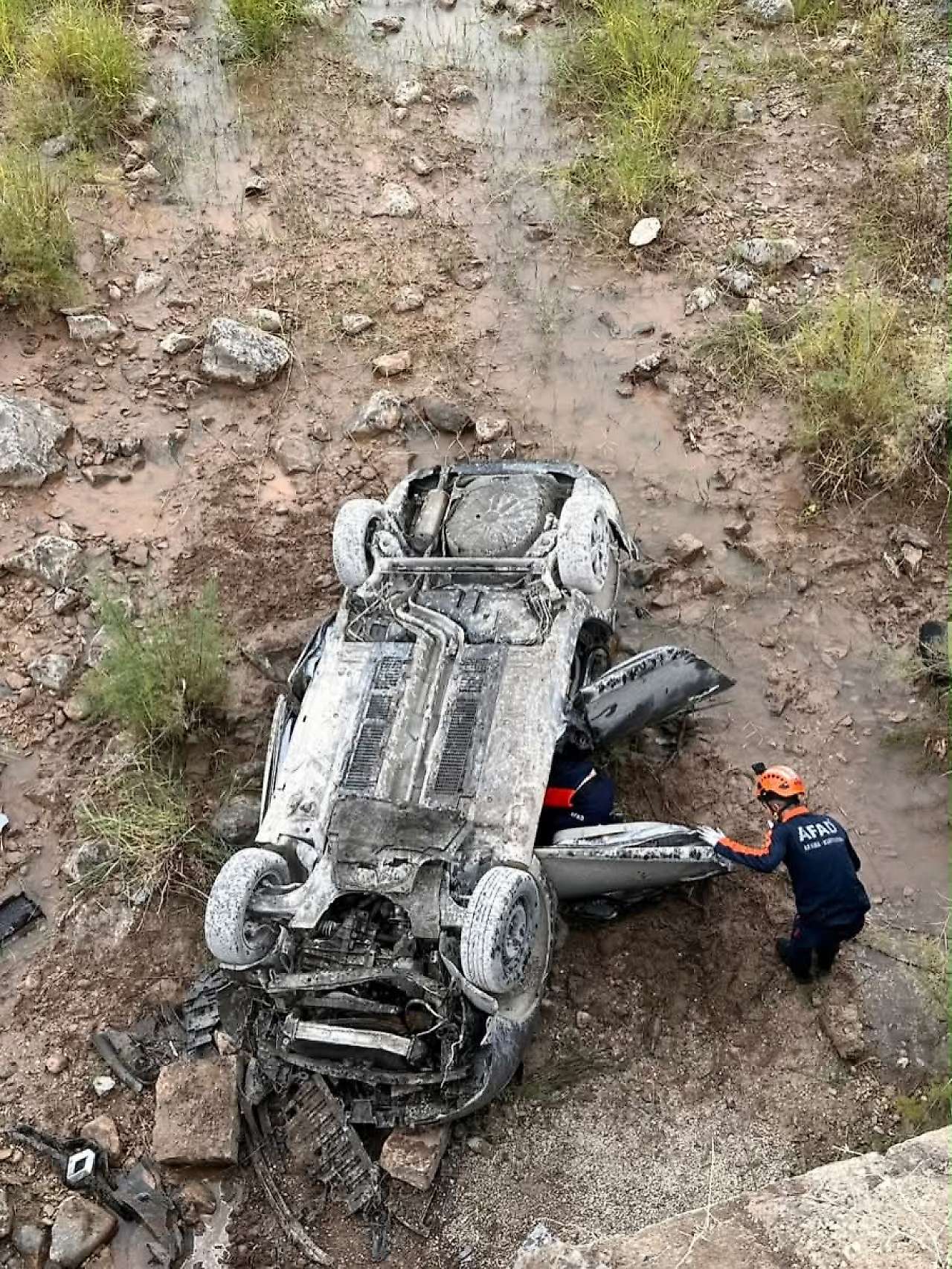 Siirt'te Feci Kaza: Araç Ters Döndü, 3 Yaralı