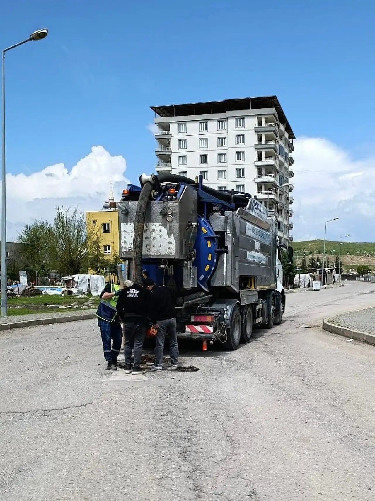 Kurtalan'da Altyapı Çalışmaları Sürüyor