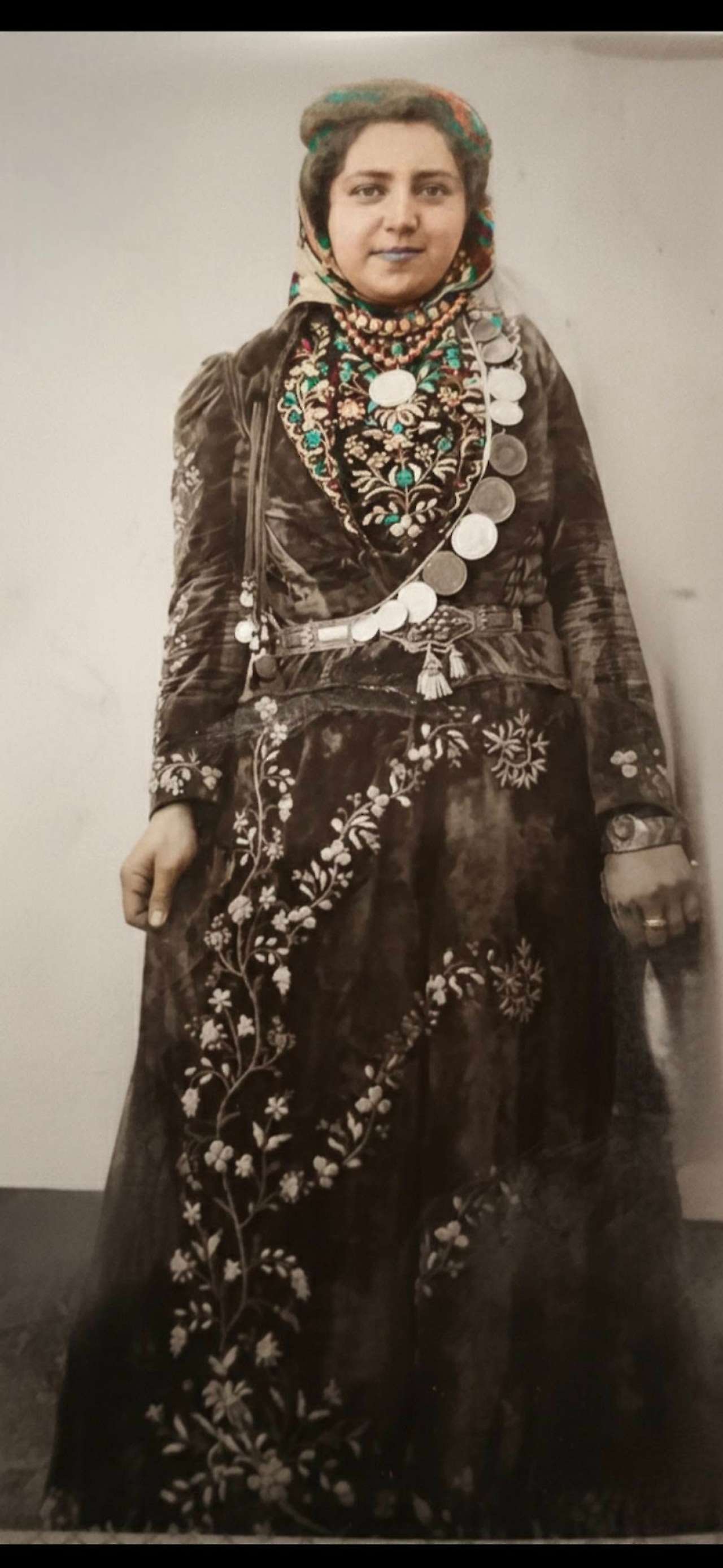 Siirtli Kadınların Yıllar Önce Giydiği Yöresel Kıyafetler İlgi Çekti