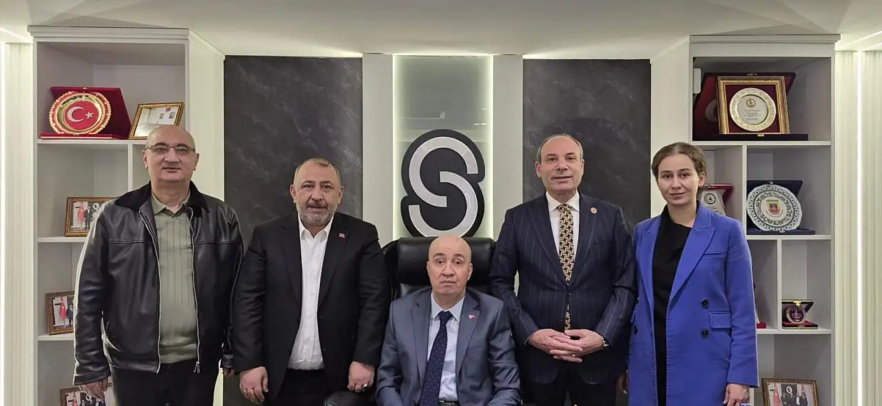 Cumhurbaşkanı Başdanışmanı Turgut Aslan'dan Siirtli Onursal Başkan Seyithan Solmaz'a Ziyaret