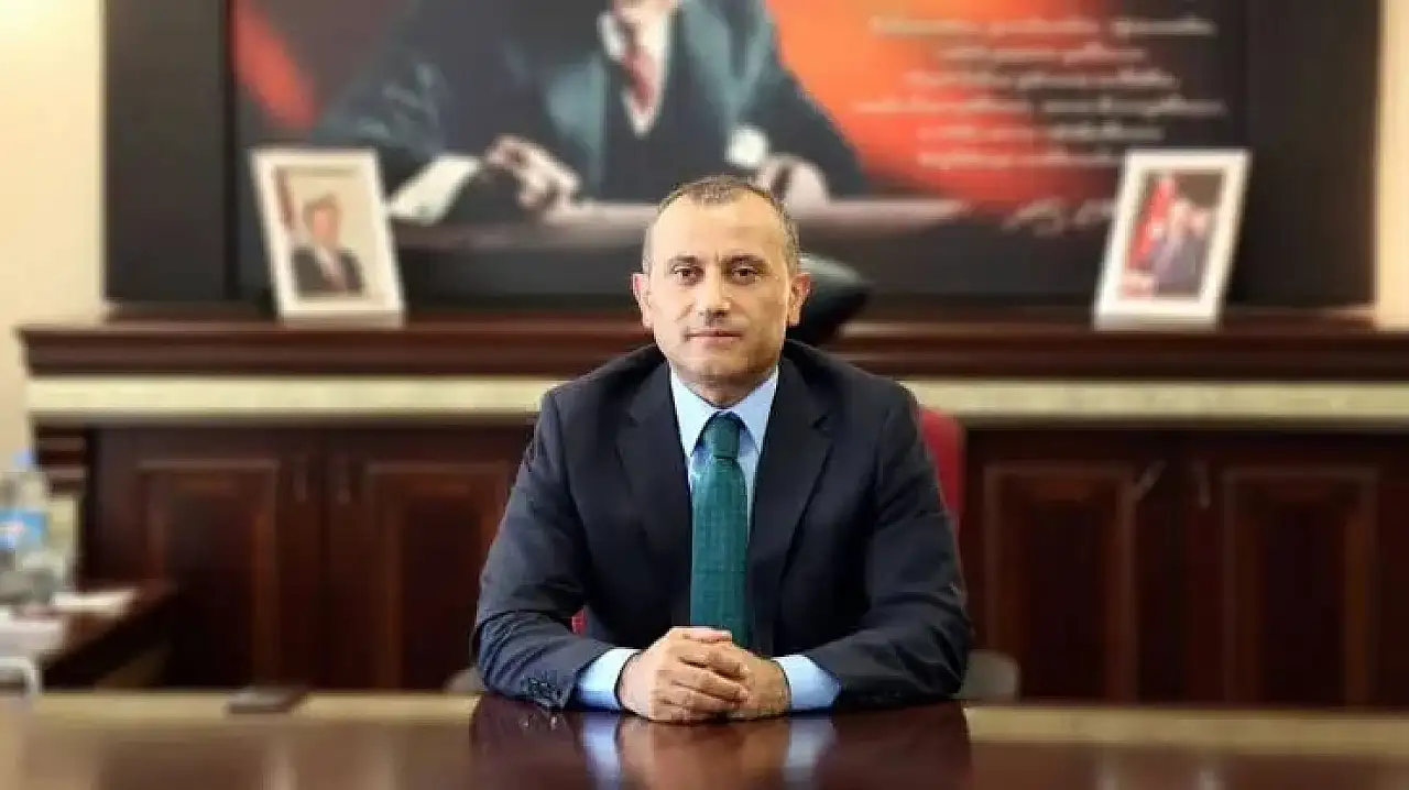 eski Tunceli Valisi Tuncay Sonel