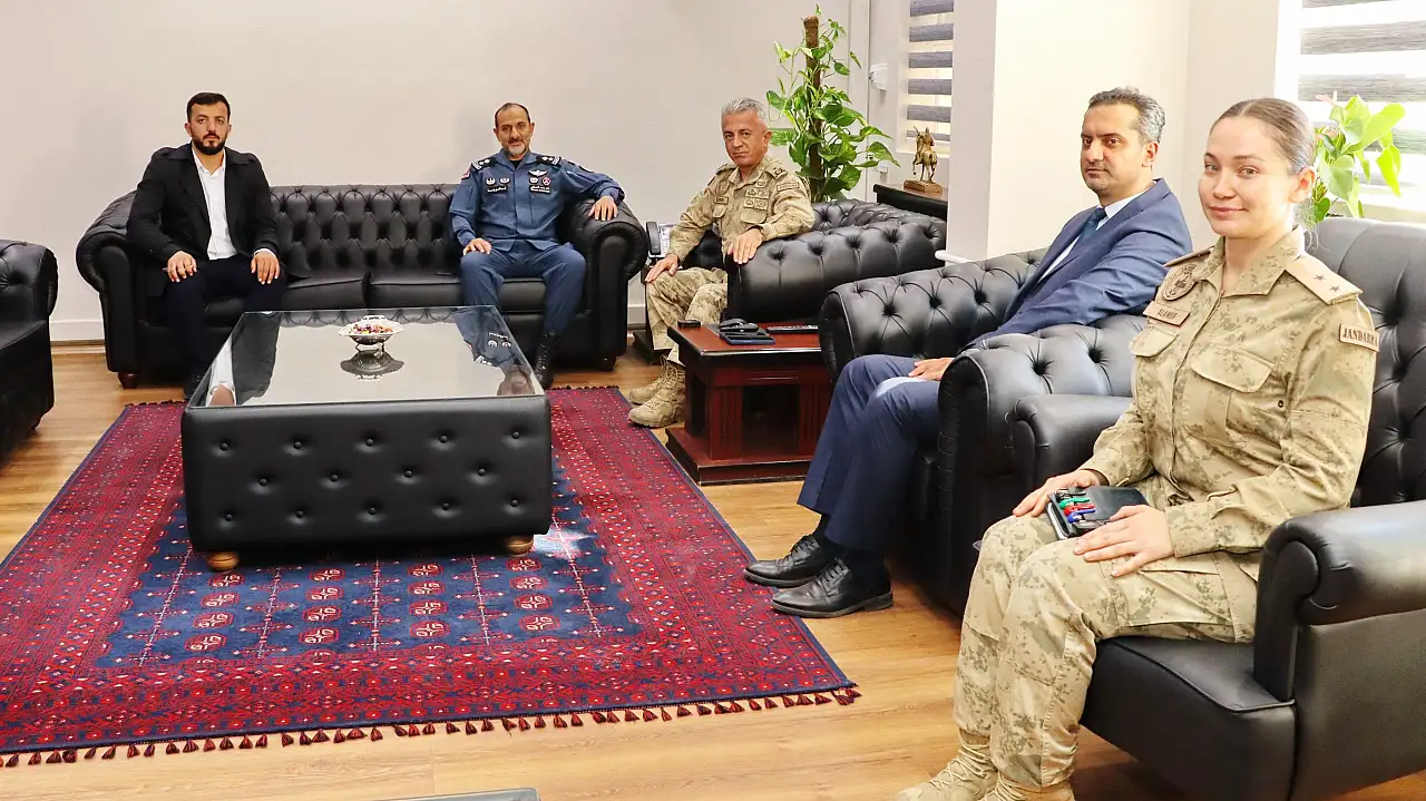 Katar Albayından Siirt İl Jandarma Komutanlığı'na Ziyaret