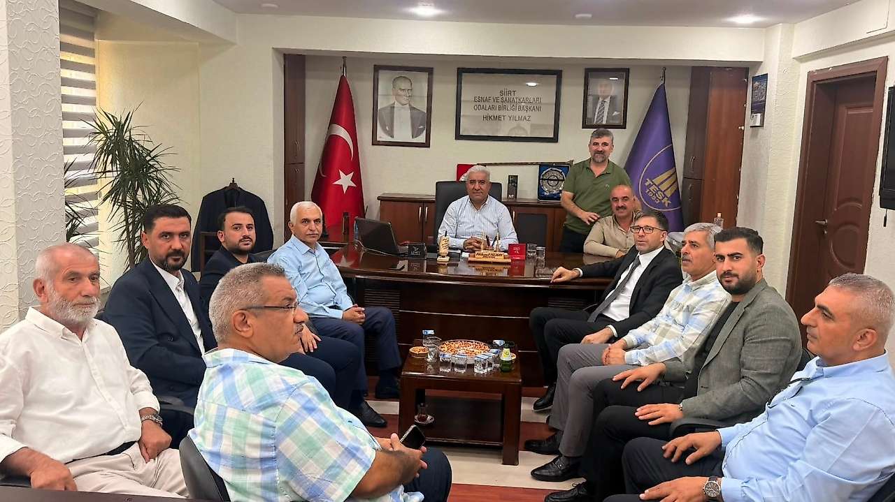 AK Parti Siirt Teşkilatından Siirt Barosu ve Siirt Esnaf Odaları Birliği'ne Ziyaret