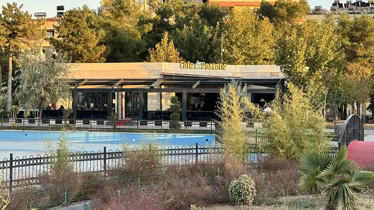 Siirt Kızlar Tepesindeki Cafe Pastane Sosyal Tesis İşletmesi