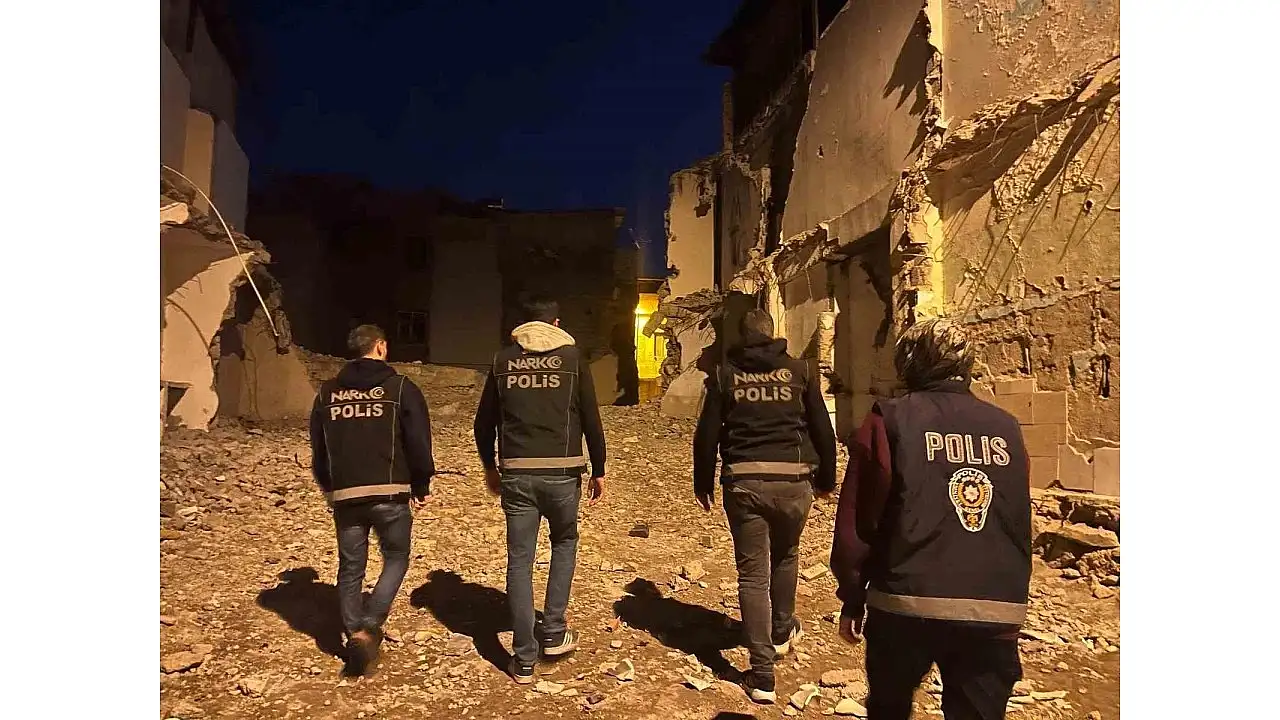 Siirt'te 5 Noktada 'Narko-Alan' Uygulaması: Uyuşturucuya Geçit Yok!