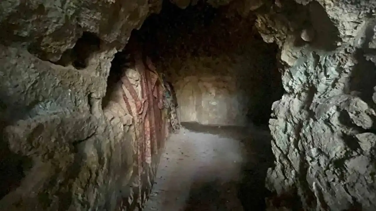 Batman'da Heyecanlandıran Keşif: Cehennem Deresi'nin Altında Gizemli Yeraltı Camisi Ortaya Çıktı