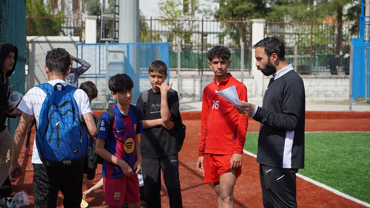 Siirt'te Amedspor rüzgarı: Futbol akademi seçmelerine gençlerden yoğun ilgi
