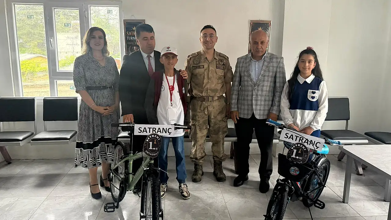 Siirt'te Akıl Oyunları Turnuvası Sona Erdi