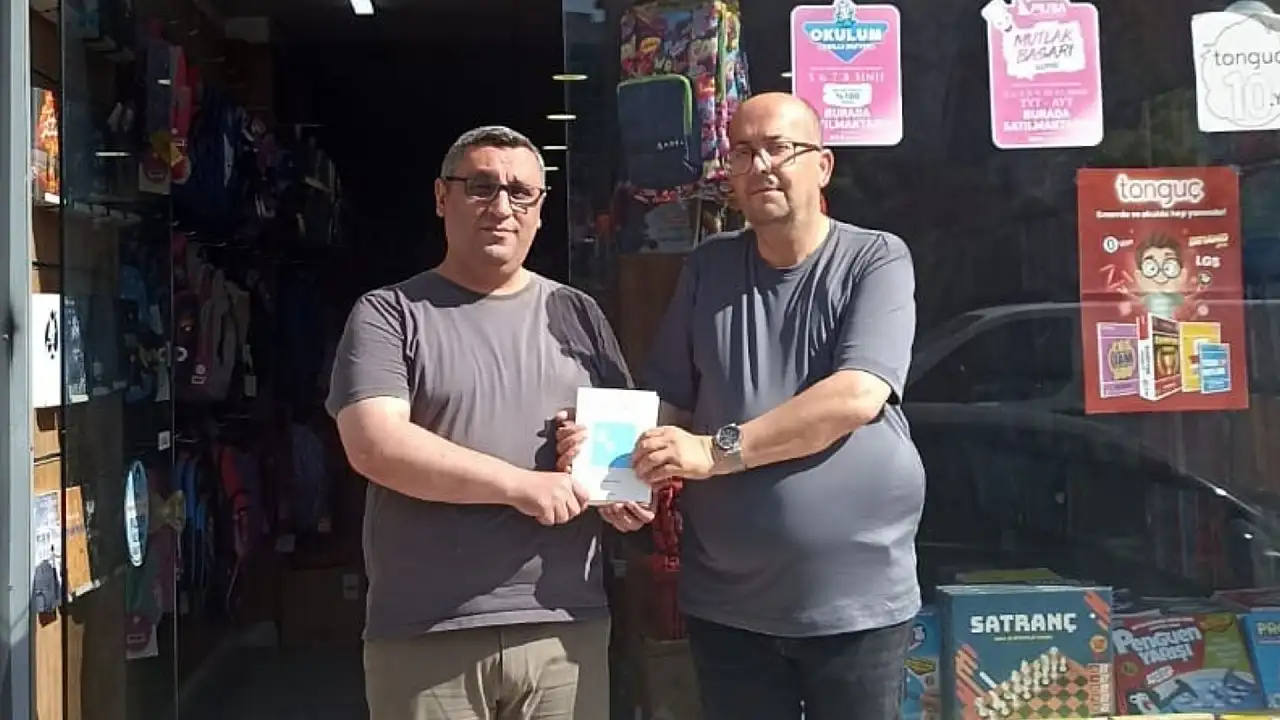 Siirt'te Özel Bireyin Kaleme Aldığı Şiir Kitabı Okurlarla Buluştu