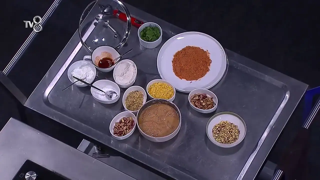 Siirtli Hemşire MasterChef'te Dikkat Çekti: Siirt Fıstığıyla Hazırladığı Tabakla Bir Üst Tura Yükseldi