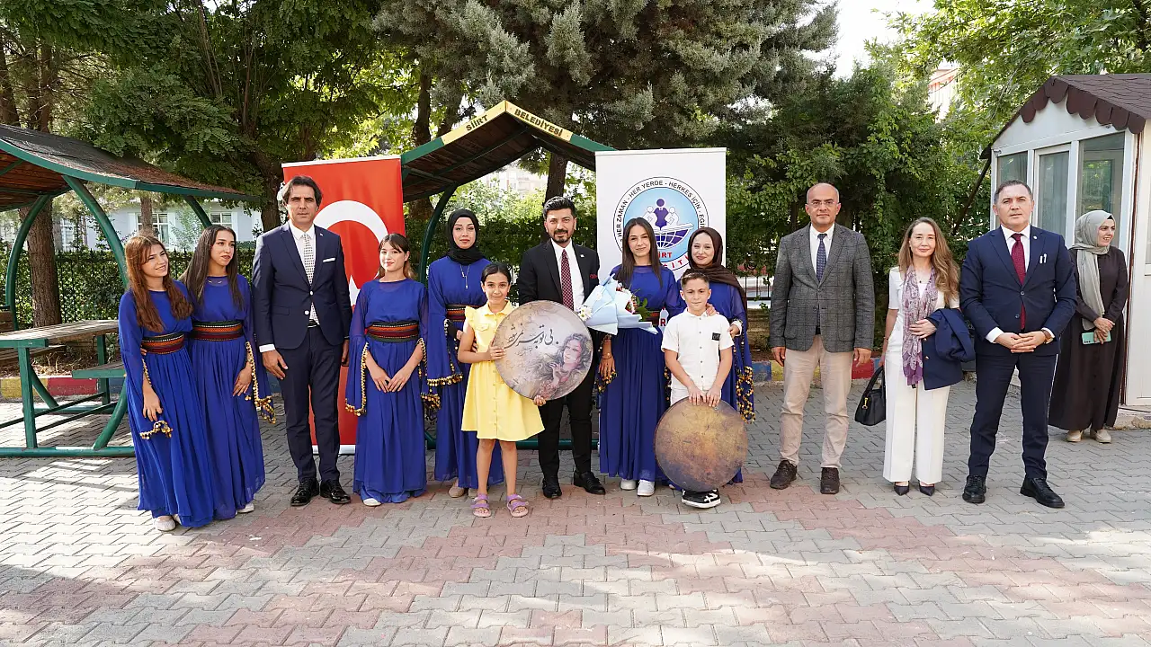 Hayat Boyu Öğrenme Genel Müdürü Emre Topoğlu, Siirt Halk Eğitimi Merkezini Ziyaret Etti