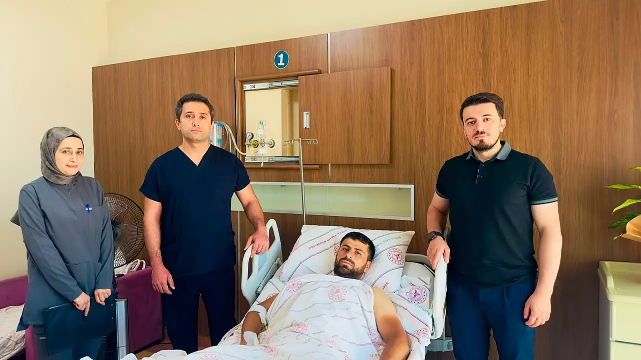Siirt'te Beton Mikserine Kaptırdığı Bacağı Başarılı Ameliyatla Kurtarıldı