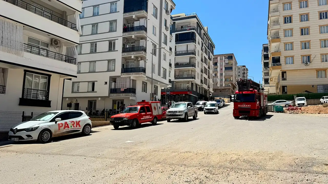Siirt'te Polis Memurunun İntihar Girişimi, Meslektaşları Tarafından Önlendi
