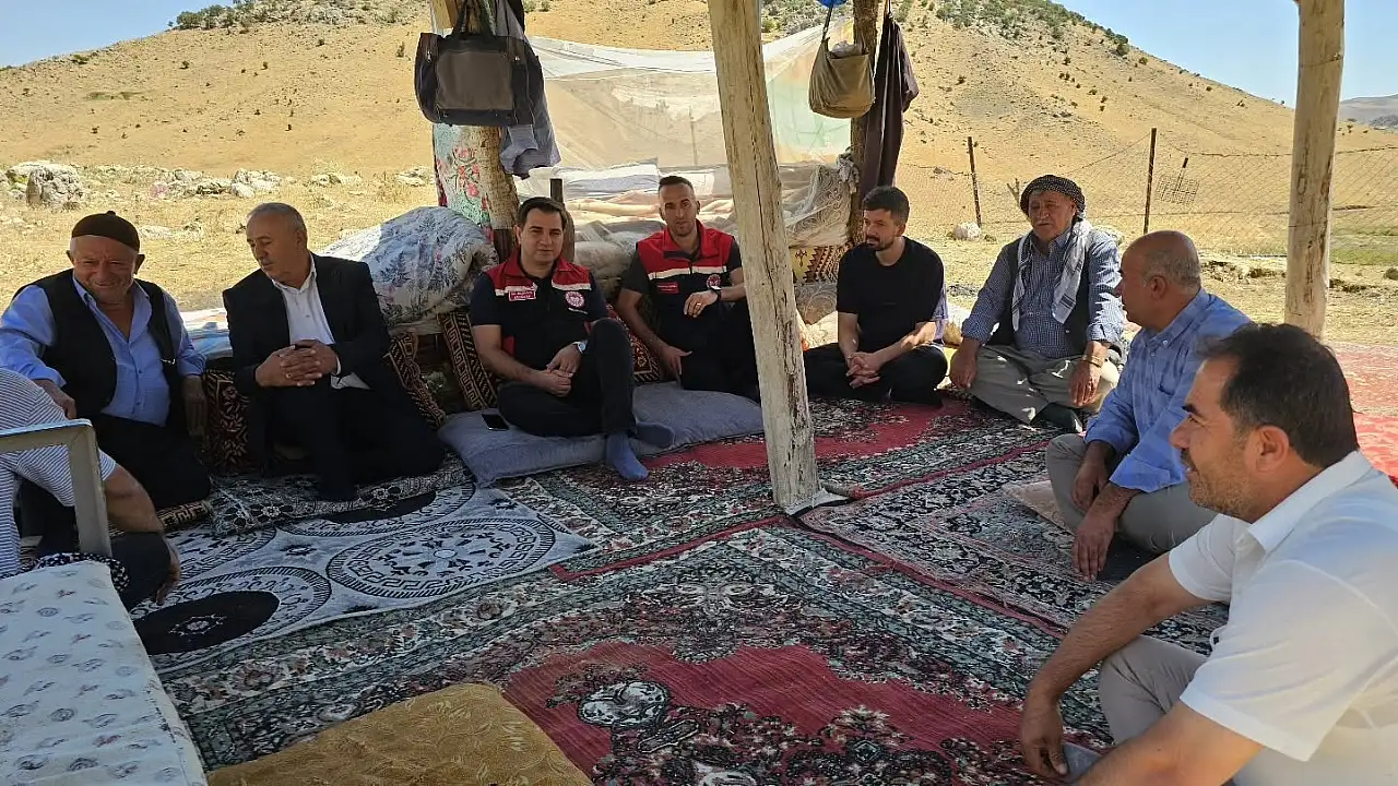 Siirt Pervari'nin Bal Mesaisi Çema Kari Yaylası'nda Sürüyor