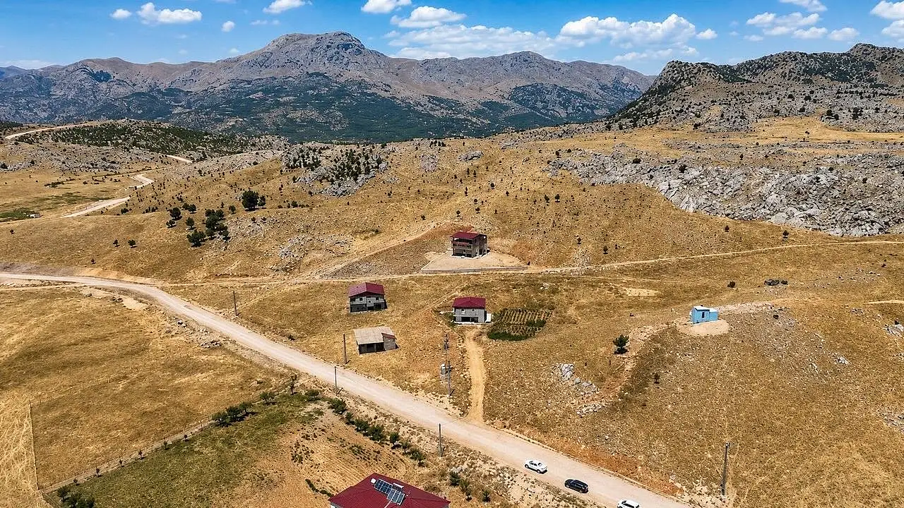 Bitlis'ten Siirt'e Bağlanmışlardı: Şimdi Yeniden Bitlis'e Dönmek İstiyorlar