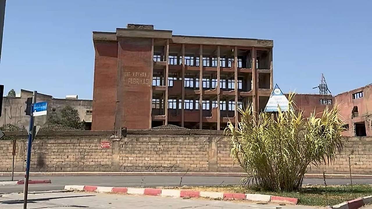 Siirt'in Göbeğinde Koca Bir Sitem Duruyor: Kayhan Un Fabrikası Neden Sustu?