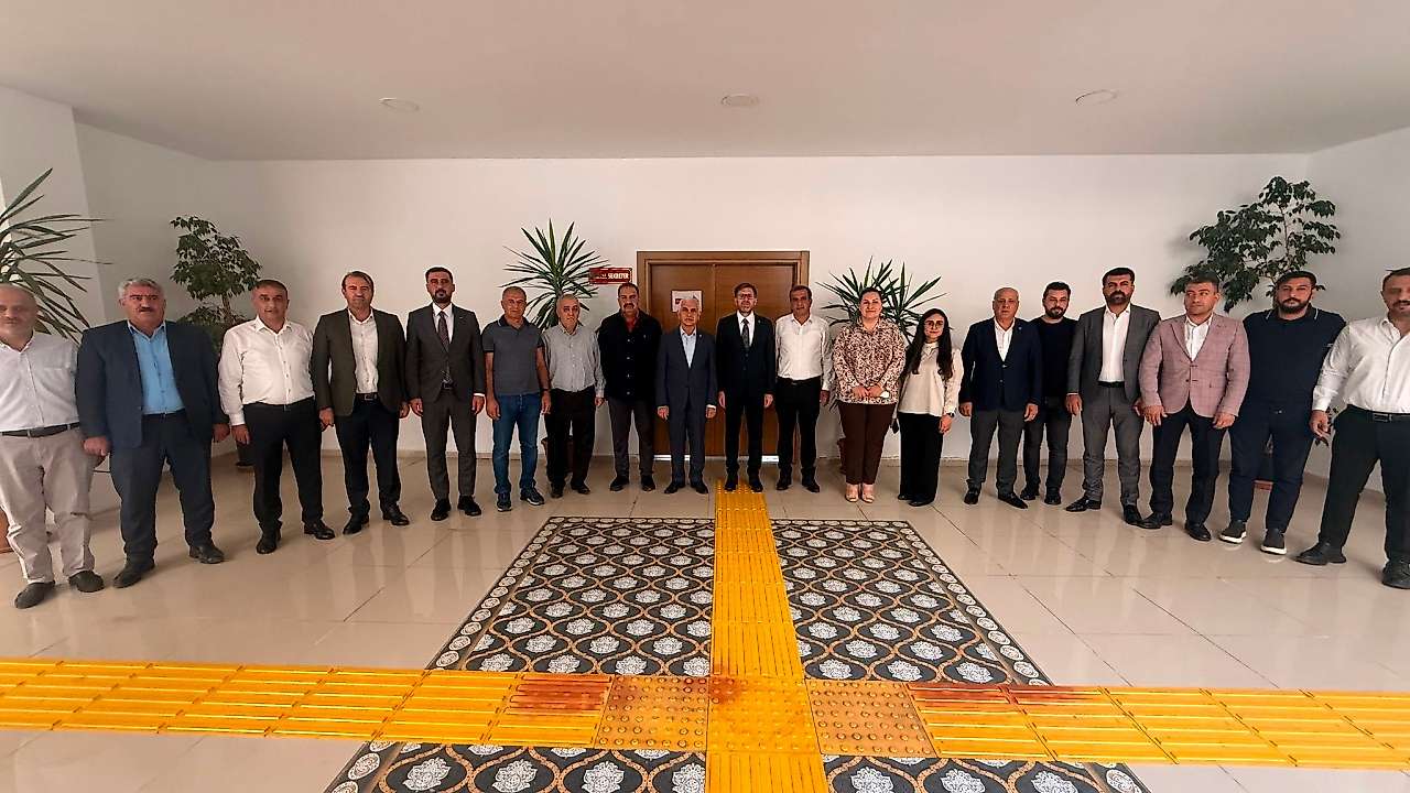 AK Parti Siirt Teşkilatından İl Özel İdaresi'ne Ziyaret