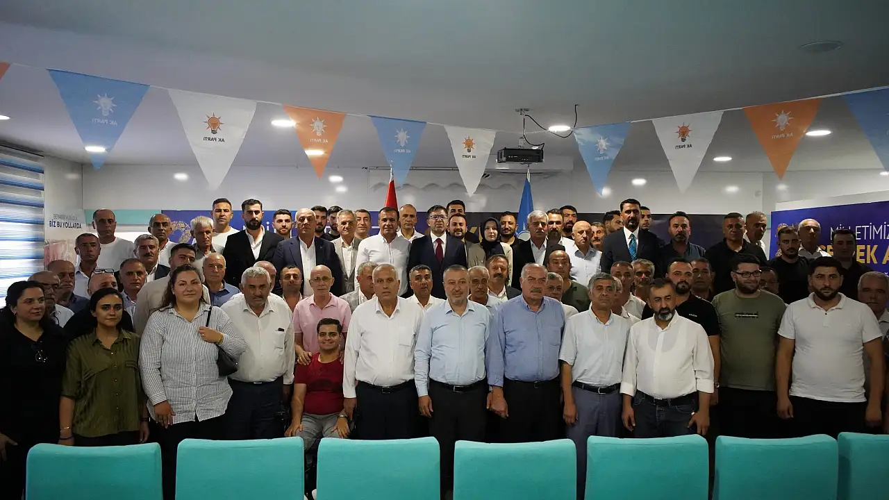 AK Parti Siirt'te 25. Yıl Buluşması: Gider'den ''Türkiye Geleceğe Hazır'' Mesajı