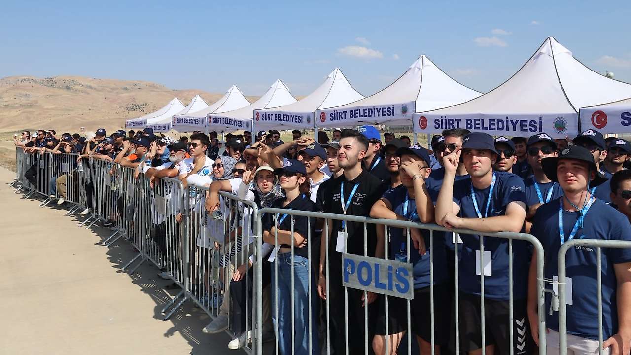 TEKNOFEST Savaşan İHA Yarışması Siirt'te Nefes Kesiyor