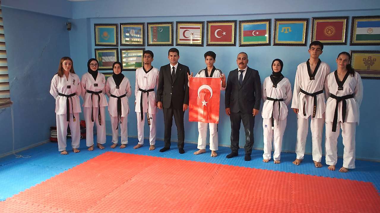 Ülkü Ocakları Genel Başkanı Yıldırım Siirt'te: ''Bir Gencimizi Kaybetmek, Bir Vatan Toprağını Kaybetmekten Farksız''