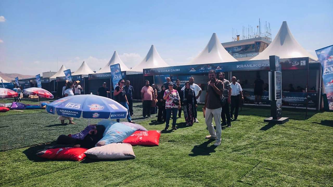 Siirt'te TRSM Danışanları TEKNOFEST Alanında Keyifli Bir Gün Geçirdi