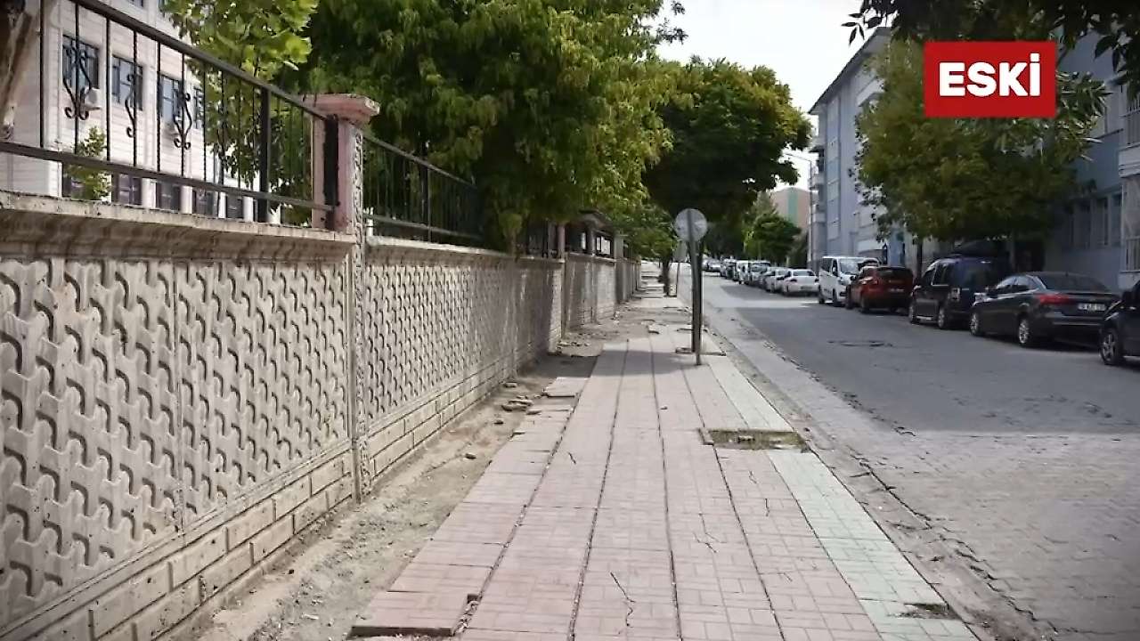 Siirt'te Abdullah Kuzu Caddesi'nde Kaldırım ve Parke Yenilendi