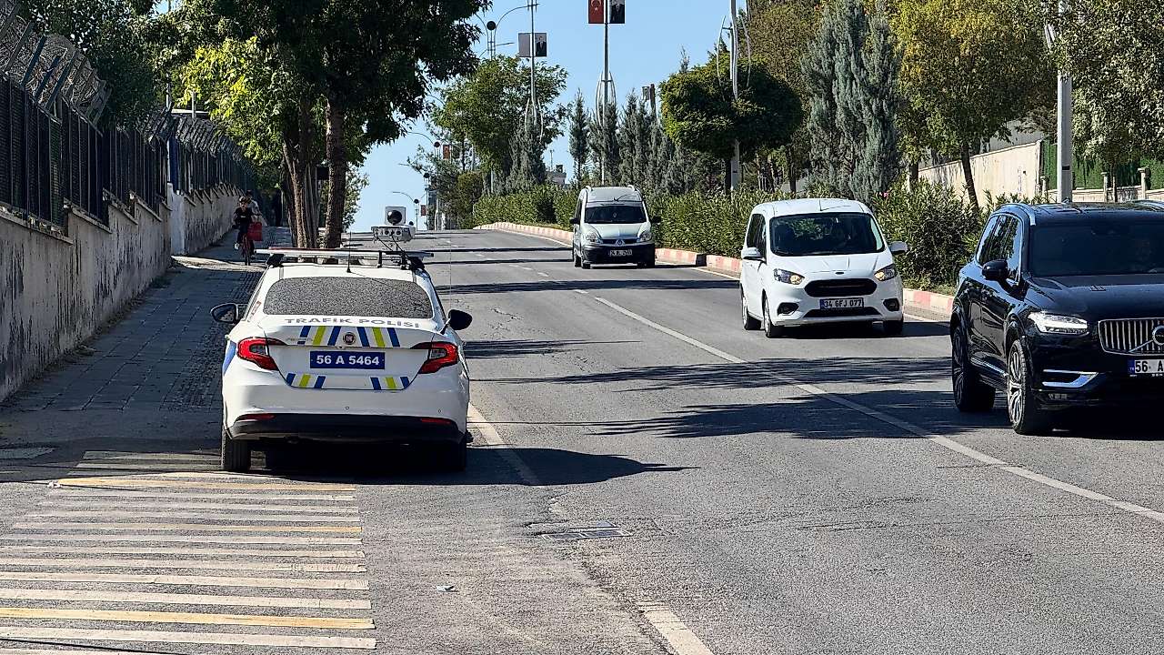 Siirtli Sürücüler Dikkat! Siirt - Kurtalan Güzergahında Gün Boyu Hız Denetimi Var