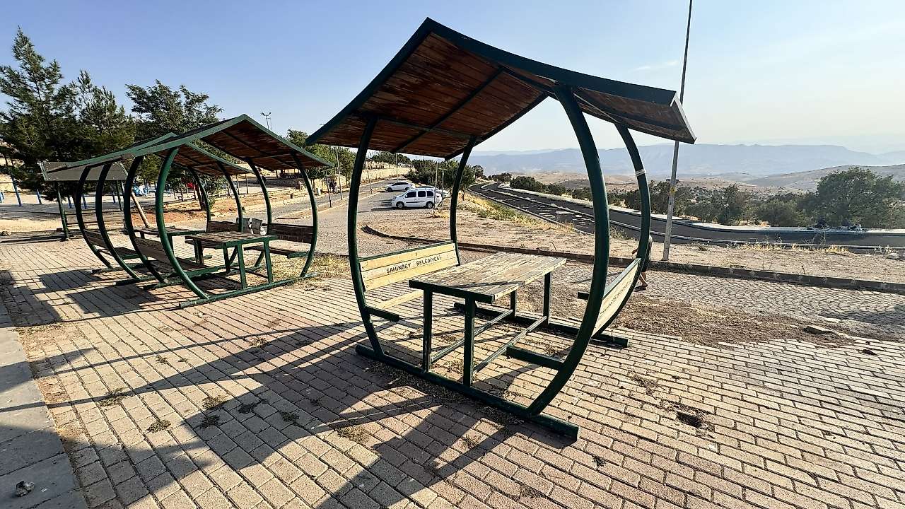 Siirt Tillo Tabiat Parkı'nda Sorunlar Büyüyor: Vatandaş Tepkili, Başkan Sessiz