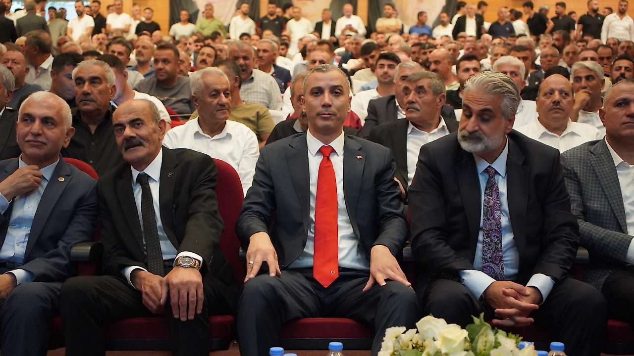 MHP Siirt'te 15. Olağan İl Kongresi Başladı: Tek Listeyle Gidiliyor