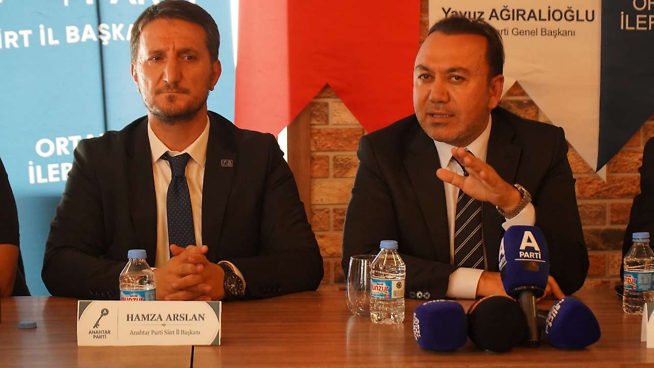 Anahtar Parti'nin Bölge Toplantısı Siirt'te Yapıldı: 9 İl Aynı Masada Buluştu