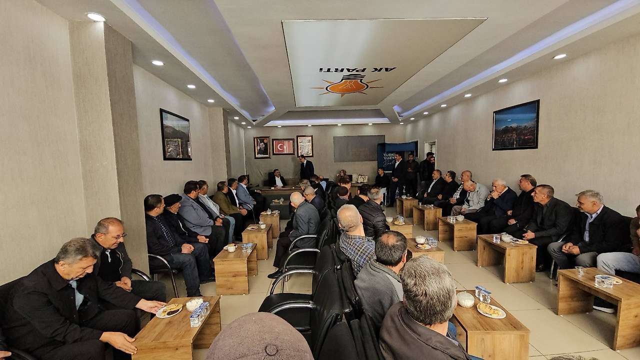 AK Parti Şanlıurfa Milletvekili Hikmet Başak'tan Pervari'ye Ziyaret