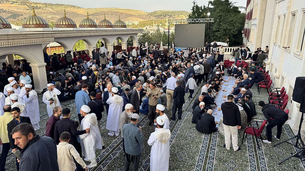 Siirt Tillo'da Sultan Memduh Hz. Külliyesi, 121 Tabelenin İcazet Töreniyle Açıldı