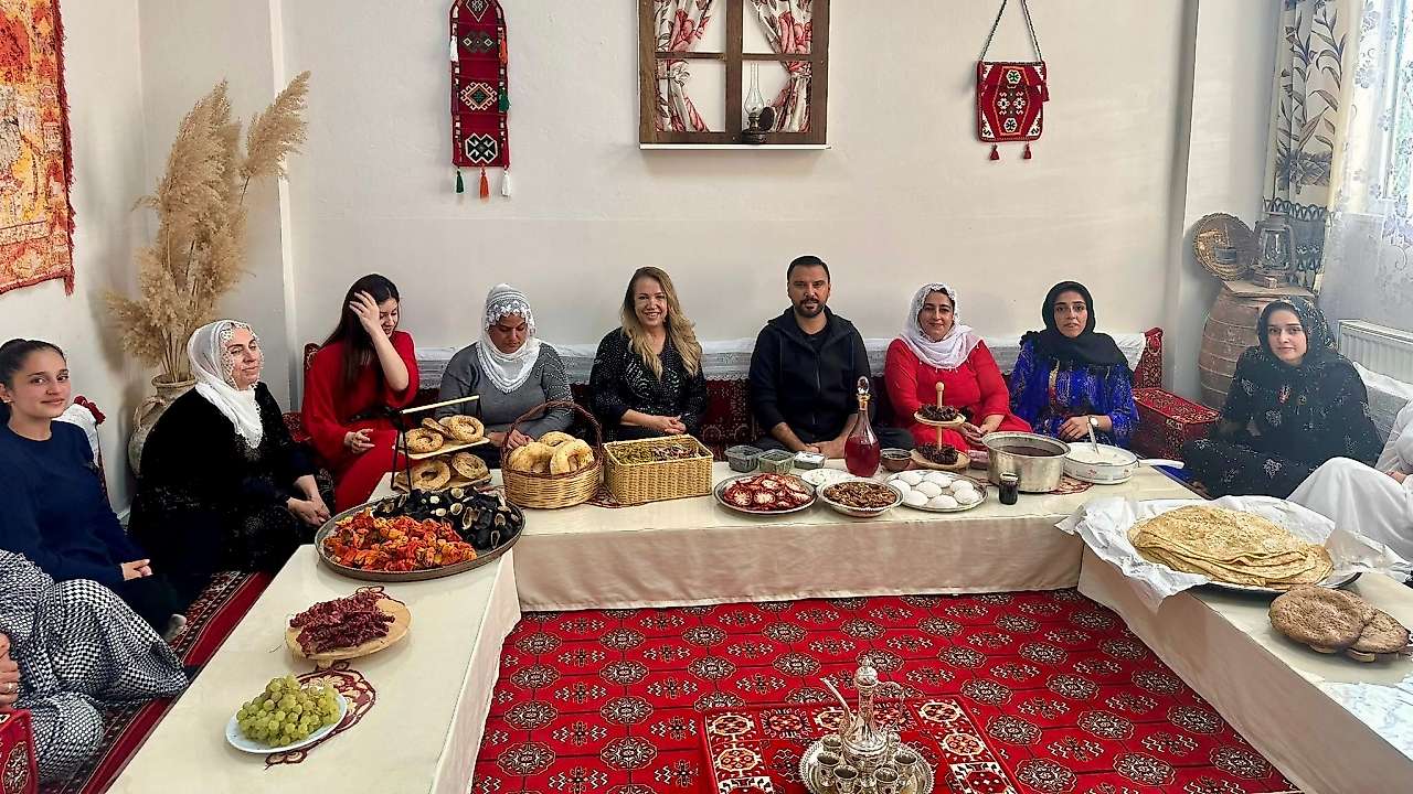 Alişan Siirt'te: Siirt'in Değerleri TRT 1 Ekranlarında Tanıtılacak