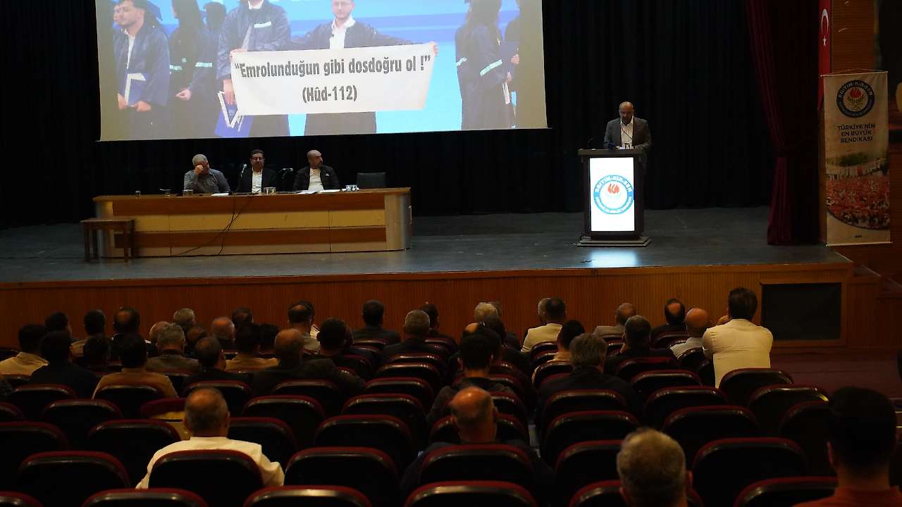 Siirt Memur-Sen İl Temsilciliğine Murat Şeker Yeniden Seçildi