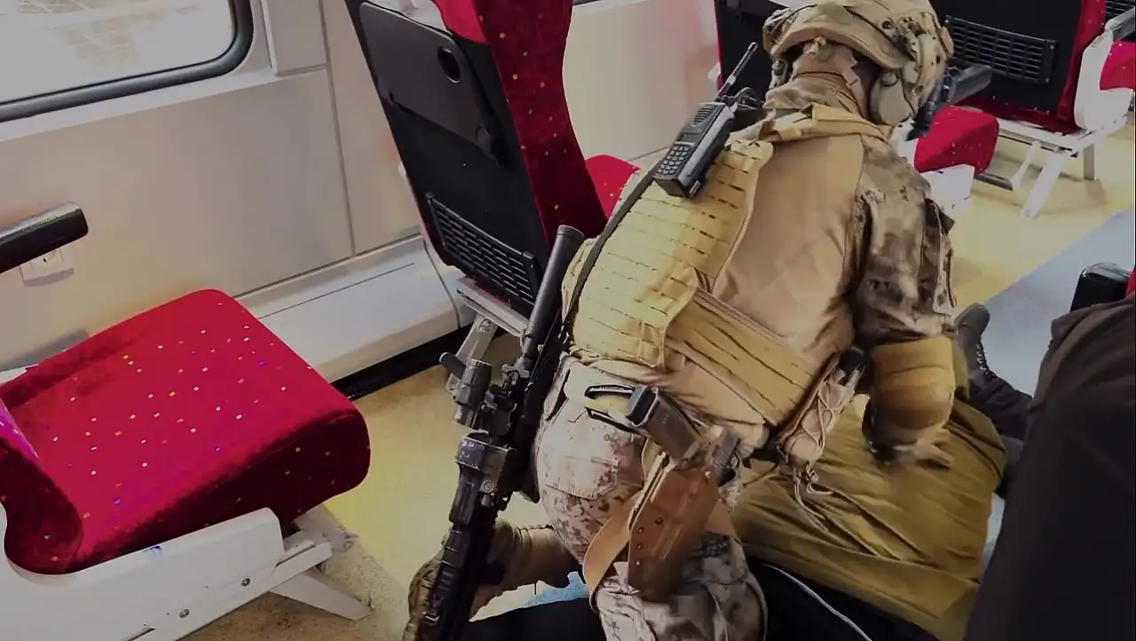 Siirt'te Özel Harekat'tan 'Tren Operasyonu' Tatbikatı Gerçekleştirildi