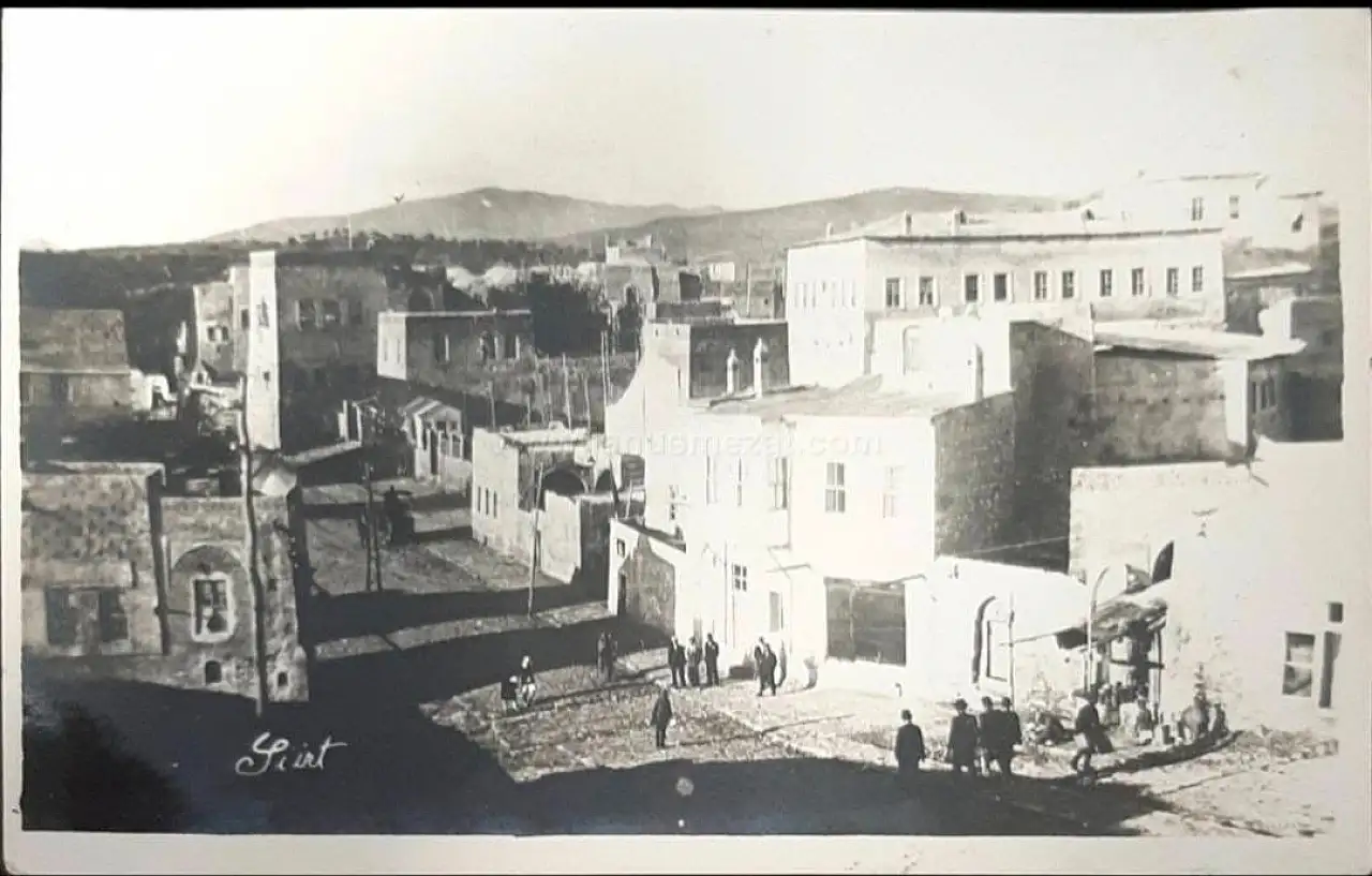 Siirt'in 96 Yıllık Fotoğrafını Satın Aldı