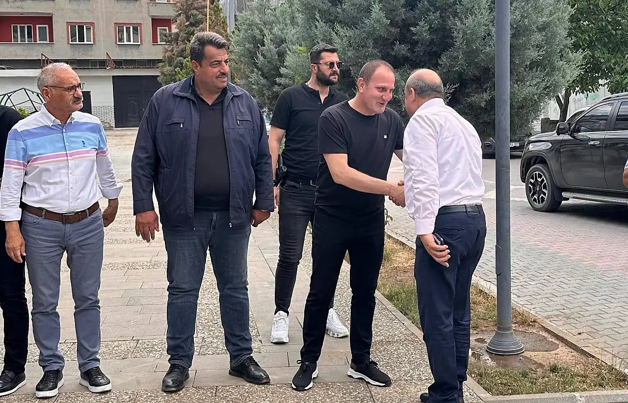 Eruh Belediye Başkanı Cevher Çiftçi'den Pervari Belediye Başkanı Tayyar Özcan'a Ziyaret