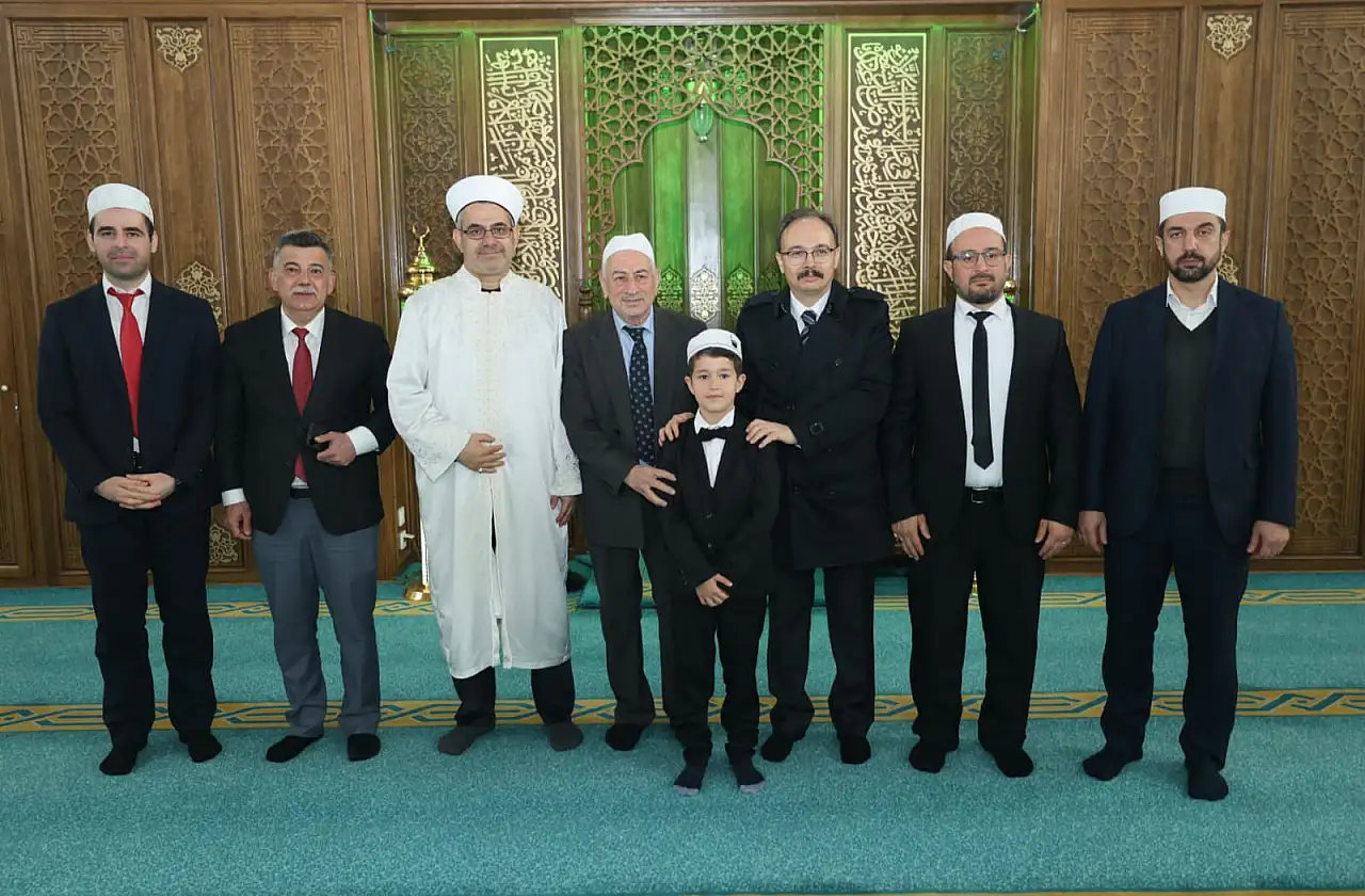 Siirt'te Polis Haftası Kapsamında Şehitler İçin Mevlid ve Dua Programı