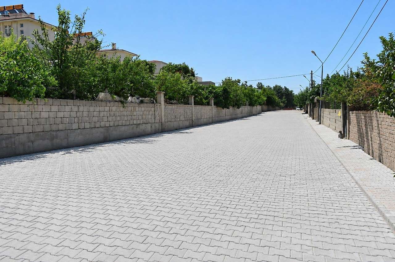 Vali Dr. Kemal Kızılkaya'nın Öncülüğünde Siirt'te Büyük Değişim: Mahalle Mahalle Altyapı ve Üstyapı Çalışması