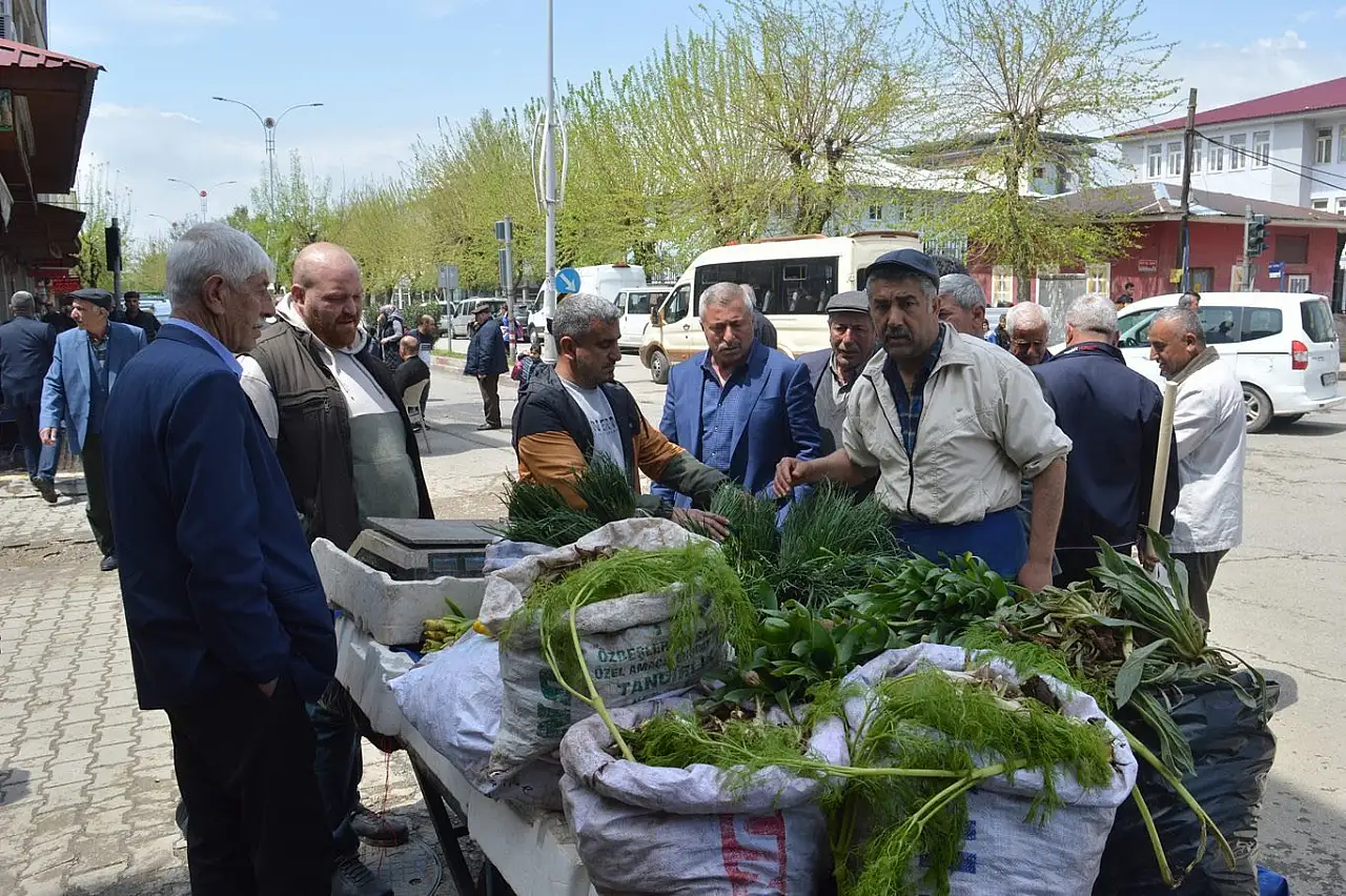 Siirt'te Dağ Lezzetleri Tezgahlarda