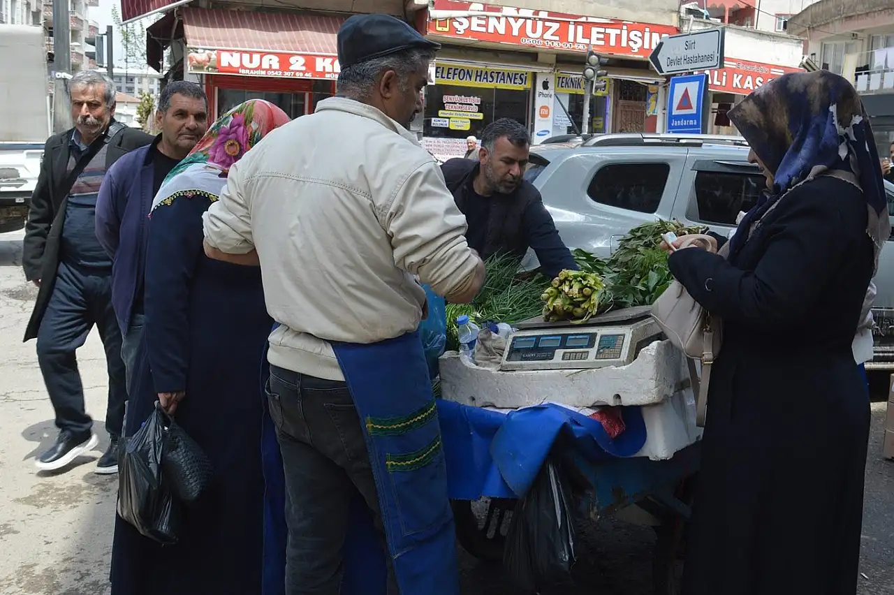Siirt'te Dağ Lezzetleri Tezgahlarda