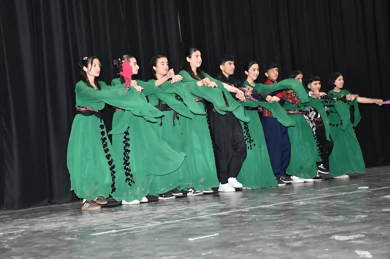 Siirt'te Kültür ve Sanat Gecesine Yoğun İlgi