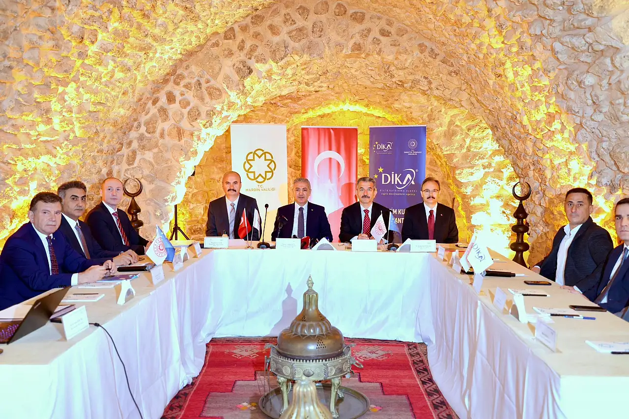 DİKA Olağan Yönetim Kurulu Toplantısı Midyat'ta Gerçekleştirildi