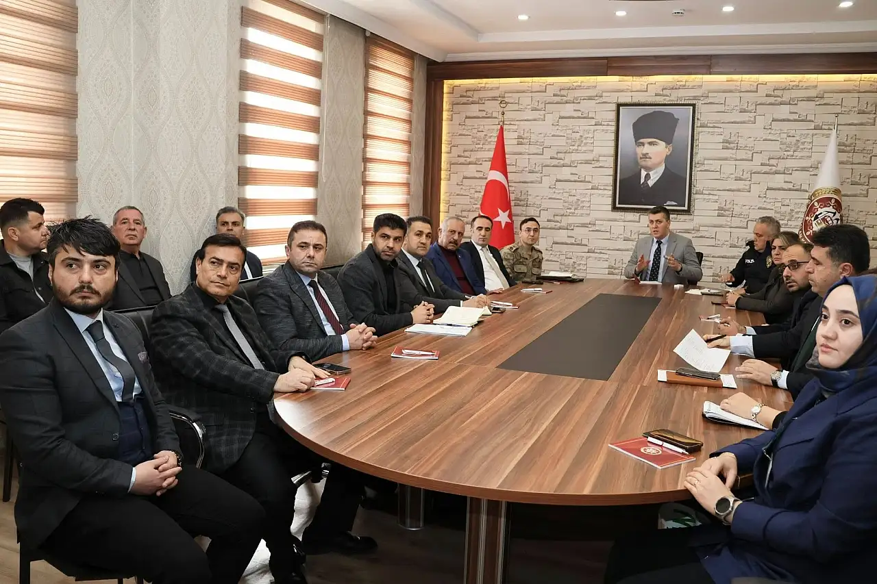 Kurtalan'da uyuşturucu ile mücadele toplantısı yapıldı