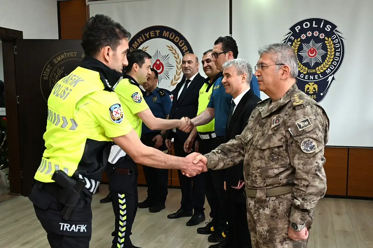 Siirt Emniyet Müdürlüğü'nde Bayramlaşma