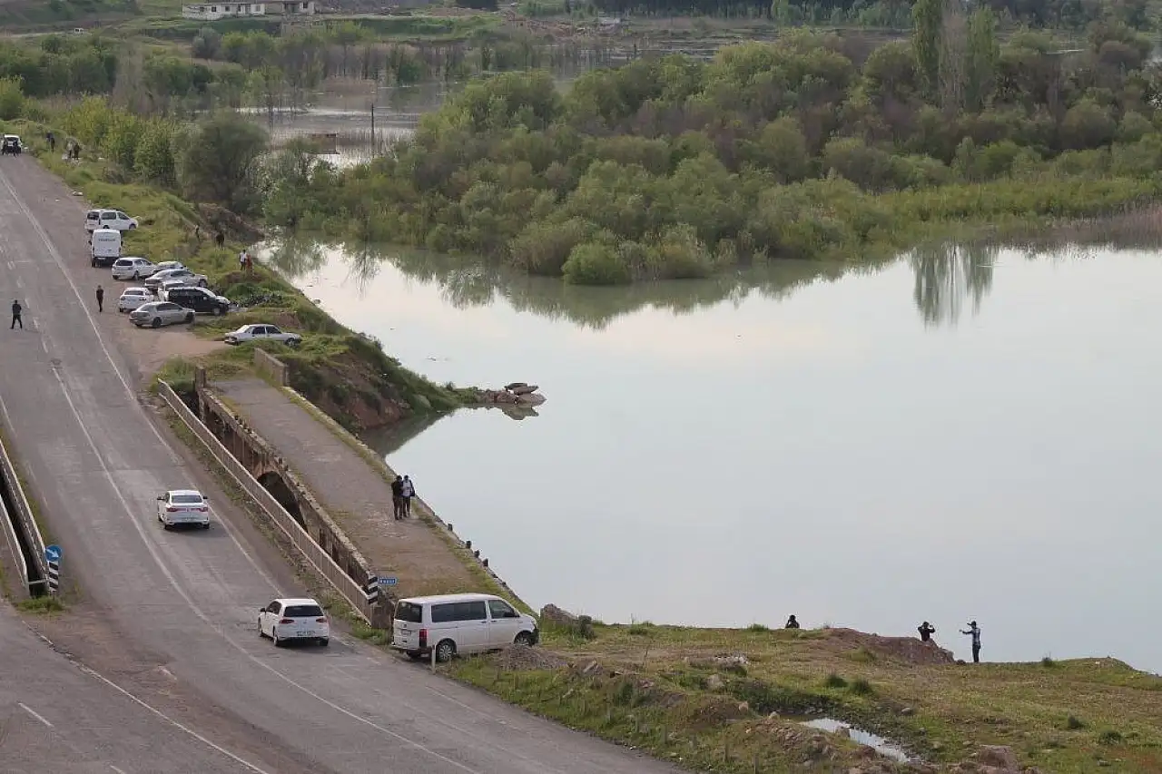Siirt Başur Köprüsü'nün 92 Yıl Önceki Hali Ortaya Çıktı