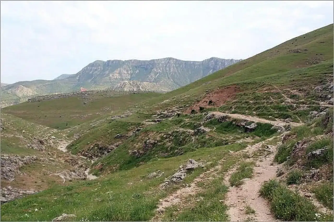 Siirt'te Bir Zamanlar Orduların Geçtiği Yol, Bugün Kaderine Terk Edildi